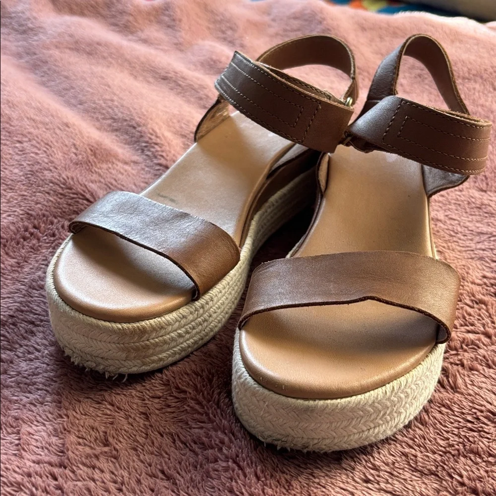 Sorel Tan Espadrille Platform Sandals